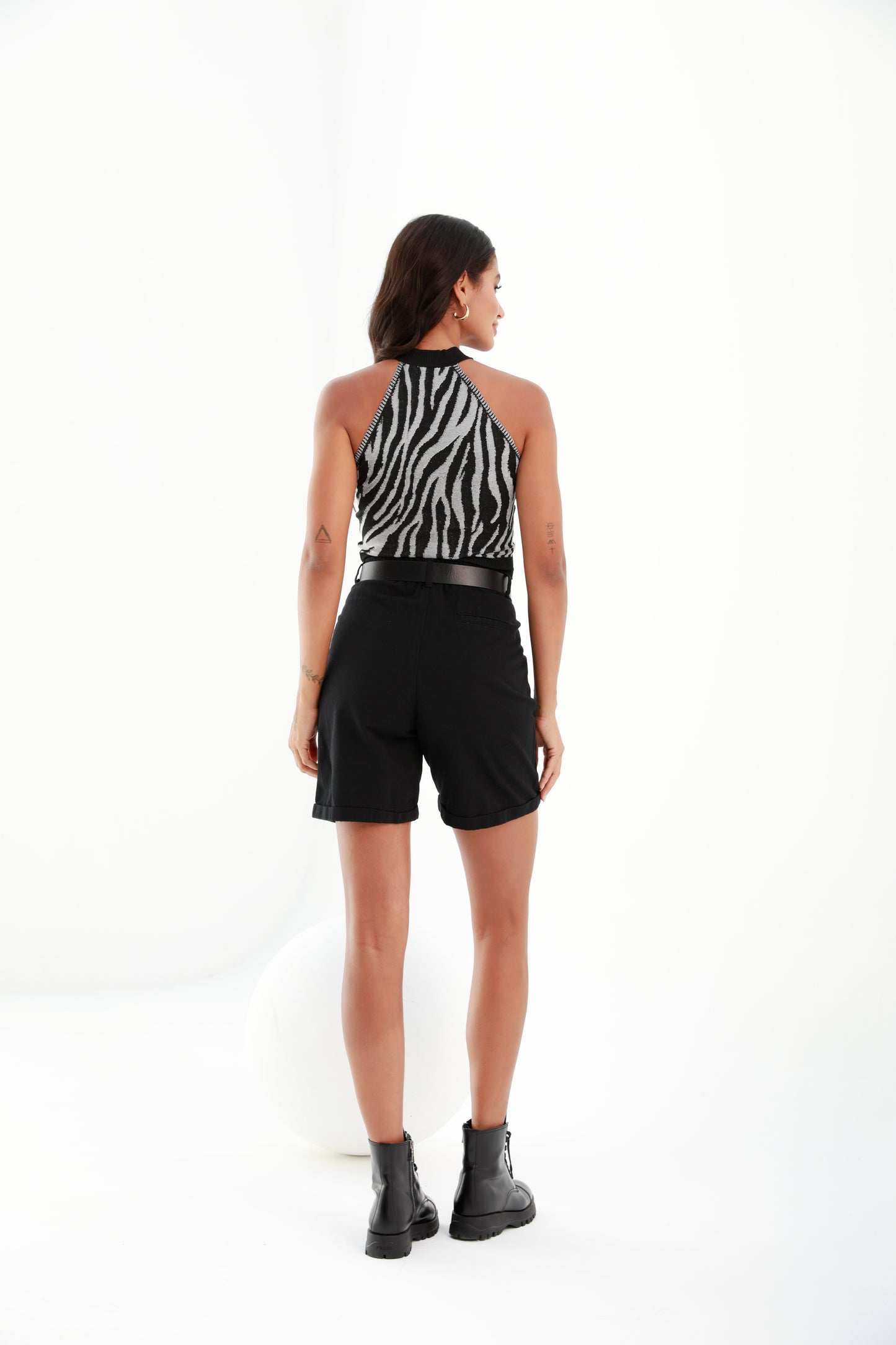 black | halter crop top | risska