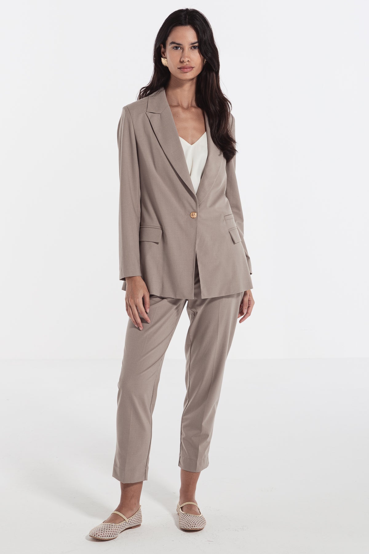 woman summer suit formal beige risska