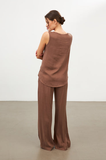 woman summer set in Saddlebrown