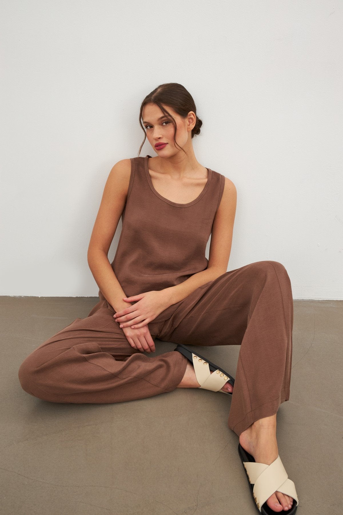 woman summer set in Saddlebrown