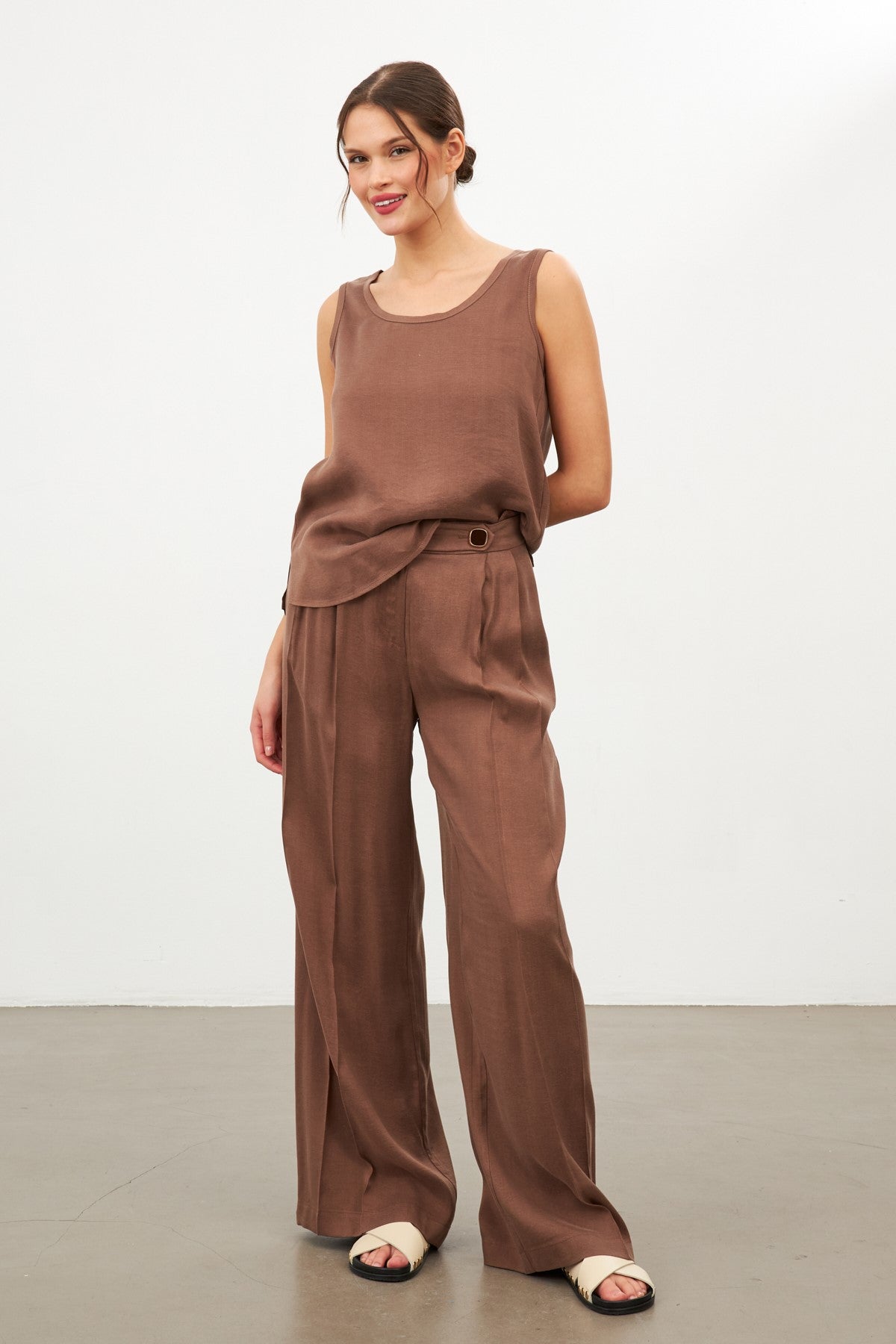 woman summer set in Saddlebrown