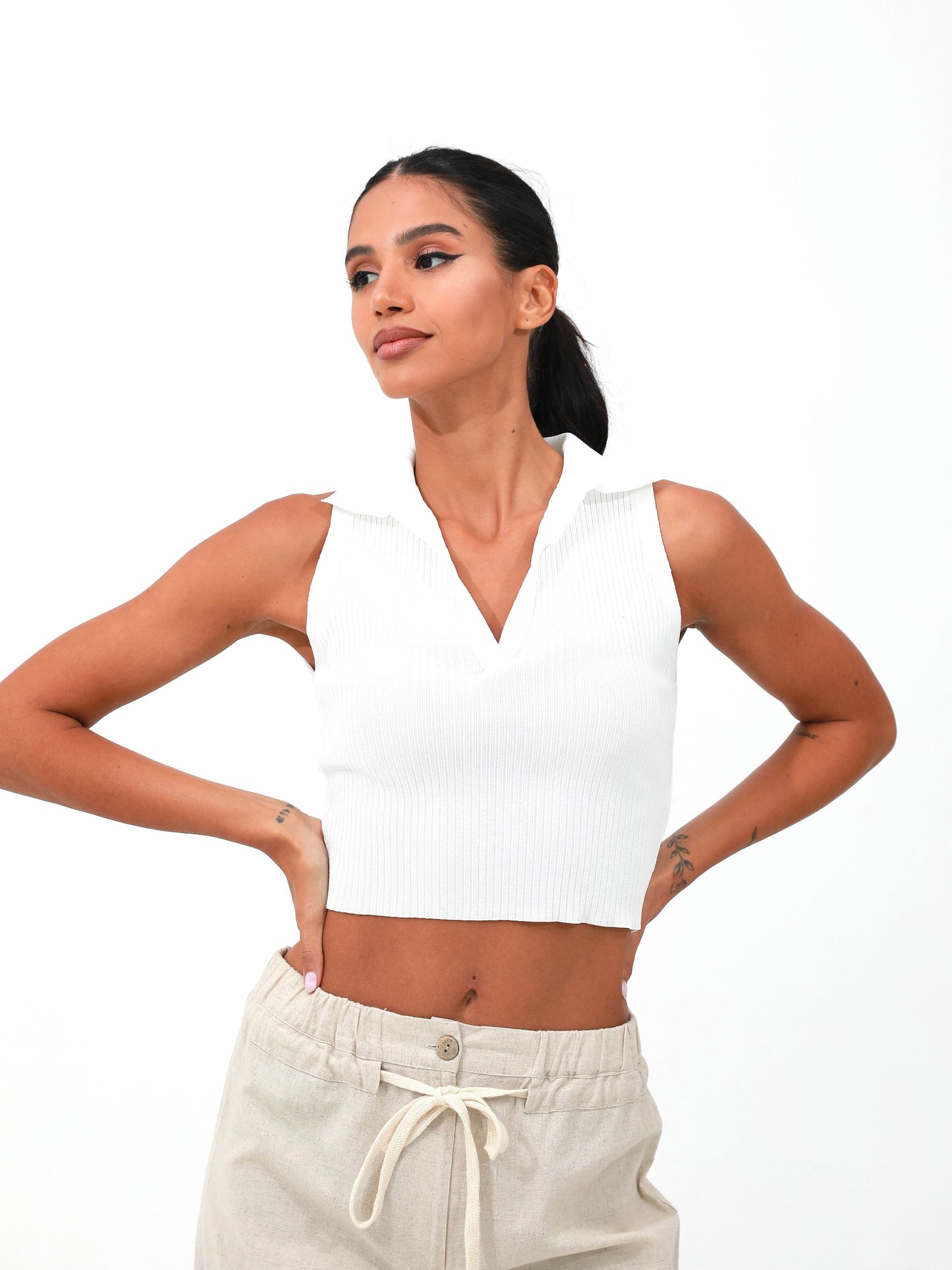 Women's V-Neck Crop Top | Women's Crop Top | Risska |white