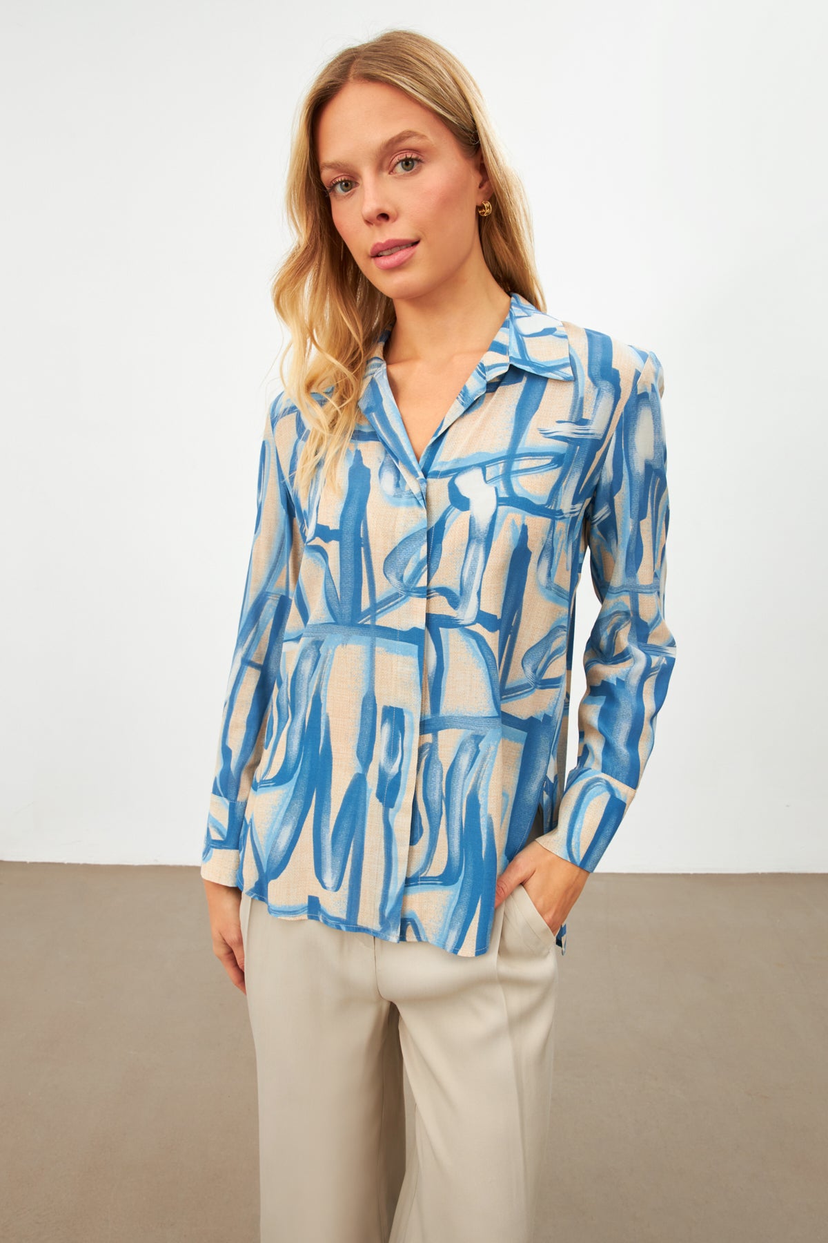 graphic print skyblue woman shirt risska