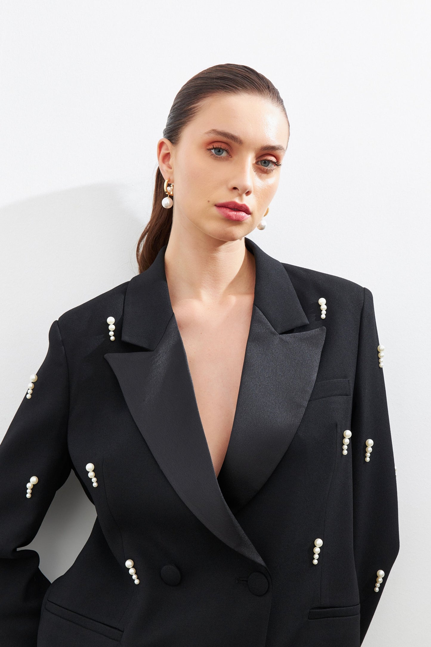 woman black blazer embellished with pearls |risska